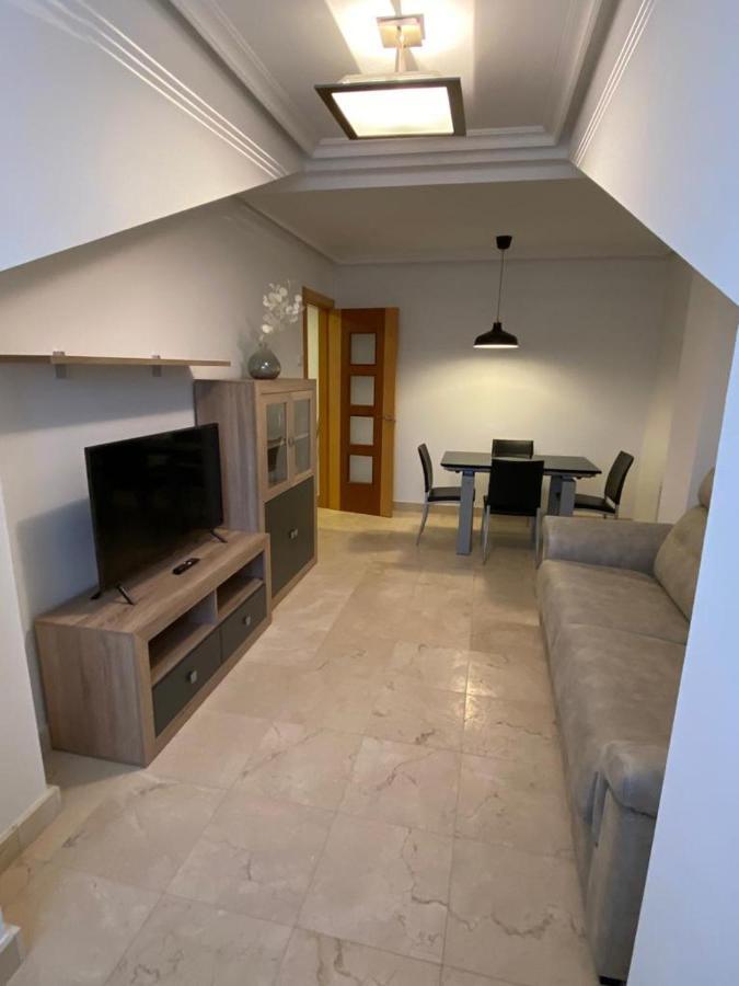 Marina Llanes IV Apartment Bagian luar foto